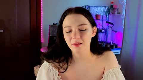 Snapshot of lirara chatting on 02-04-26, 11:27 lirara online show from 02-04-26, 11:27