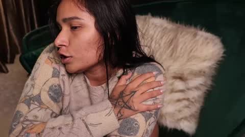 Lire online show from 12-21-24, 06:09