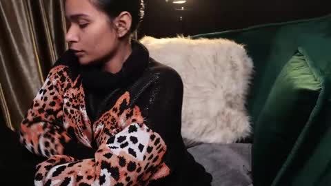 Lire online show from 01-17-25, 04:49