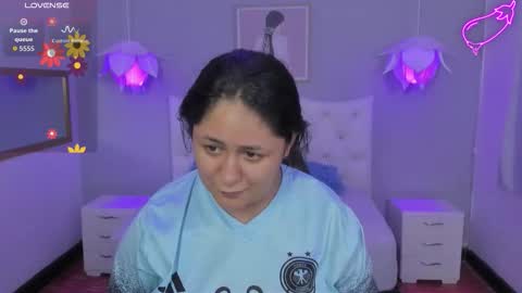 Lisa online show from 11-10-25, 06:07