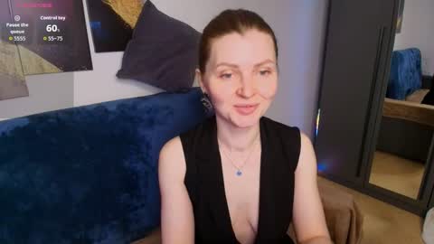 Snapshot of lisa__evans chatting on 06-02-26, 02:24 Lisa online show from 06-02-26, 02:24