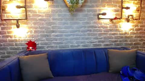 Snapshot of lisa_caprice chatting on 03-07-25, 08:34 Lisa Caprice online show from 03-07-25, 08:34