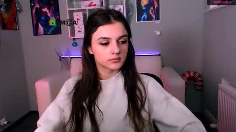 Snapshot of lisa_dark_ chatting on 01-11-26, 10:53 Lisa online show from 01-11-26, 10:53