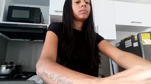 Lisa Santos online show from 10-17-25, 03:14