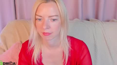 Snapshot of lisa_magnusson chatting on 10-06-25, 01:03 Lisa online show from 10-06-25, 01:03
