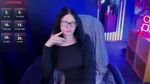 Snapshot of lisa_nerdy chatting on 12-15-25, 10:19 Lisa online show from 12-15-25, 10:19