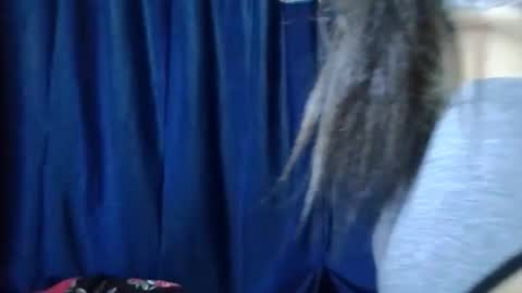 lisa online show from 09-11-25, 04:45