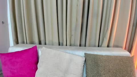 Snapshot of lisahadwiin chatting on 02-22-25, 09:48 LisaHadwiin online show from 02-22-25, 09:48