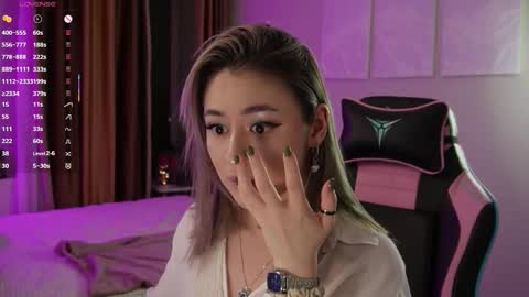 Snapshot of lisamayson chatting on 01-14-26, 05:18 LISA online show from 01-14-26, 05:18