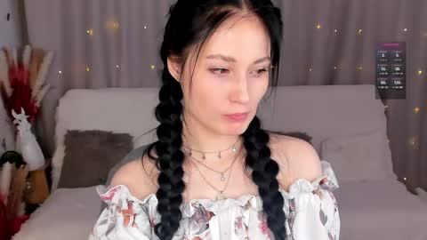 Snapshot of lisamooore chatting on 02-14-25, 04:20 Lisa Moore online show from 02-14-25, 04:20