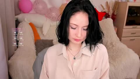 Snapshot of lisamooore chatting on 04-22-26, 06:53 Lisa Moore online show from 04-22-26, 06:53