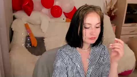 Snapshot of lisamooore chatting on 07-02-26, 05:41 Lisa Moore online show from 07-02-26, 05:41