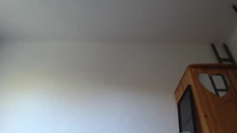 Snapshot of lisaskybaby chatting on 04-29-26, 06:50 Lisaskybaby online show from 04-29-26, 06:50