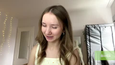 Snapshot of lisasmall chatting on 07-04-26, 04:13 lisasmall online show from 07-04-26, 04:13