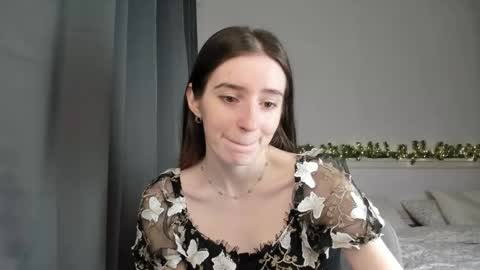 Snapshot of lisawoo chatting on 01-05-25, 10:19 Lisa online show from 01-05-25, 10:19