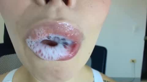 Lisbet online show from 11-28-25, 08:11