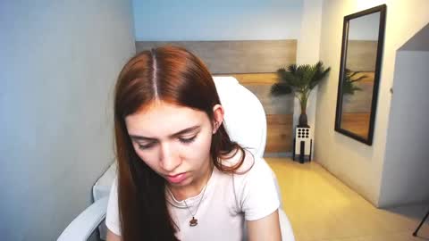 Snapshot of liseth_fox chatting on 01-09-25, 08:22 Liseth Fox online show from 01-09-25, 08:22