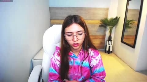 Liseth Fox online show from 03-01-25, 11:39