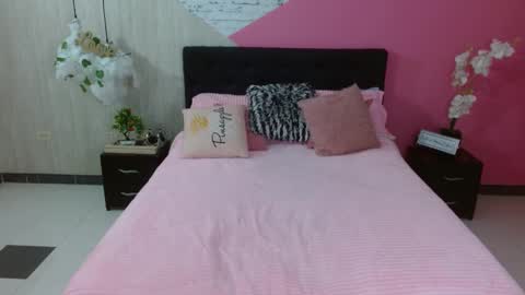 Snapshot of liss_greys1 chatting on 03-11-25, 08:53 liss online show from 03-11-25, 08:53