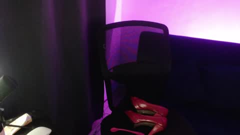 Snapshot of liss_petty chatting on 01-25-25, 07:06 Liss online show from 01-25-25, 07:06