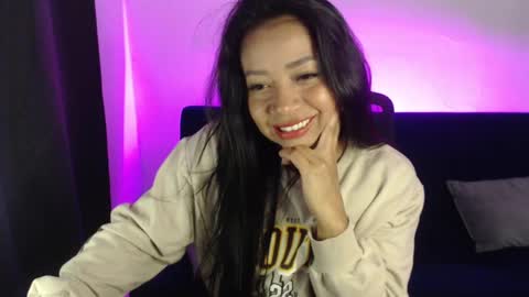 Snapshot of liss_petty chatting on 01-26-25, 05:23 Liss online show from 01-26-25, 05:23