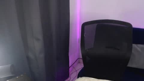 Snapshot of liss_petty chatting on 02-27-25, 06:07 Liss online show from 02-27-25, 06:07