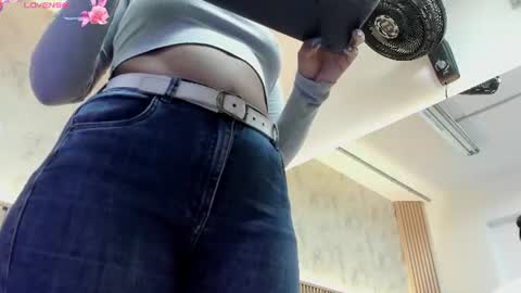 Snapshot of liss_reyes chatting on 07-27-26, 12:34 Liss online show from 07-27-26, 12:34