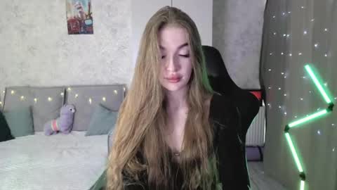 Lissa online show from 05-27-26, 02:30