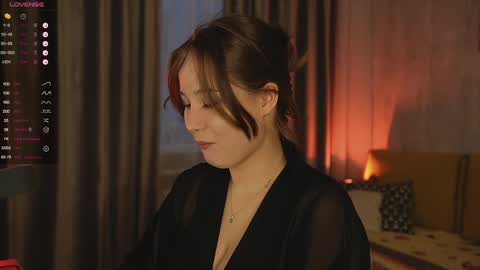 Snapshot of lissalarsson_ chatting on 05-01-26, 02:10 Lissa online show from 05-01-26, 02:10