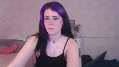 Snapshot of lissalucy chatting on 05-05-26, 06:32 Alice Dont forget to thumbs up its very important online show from 05-05-26, 06:32