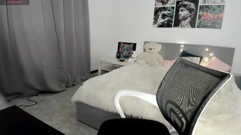 Snapshot of lissameoww chatting on 07-14-26, 01:30 lissameoww online show from 07-14-26, 01:30