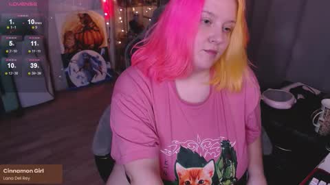 Lissa online show from 11-20-25, 04:29