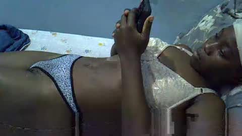 Snapshot of lisssa01 chatting on 03-10-26, 05:12 lisssa01 online show from 03-10-26, 05:12
