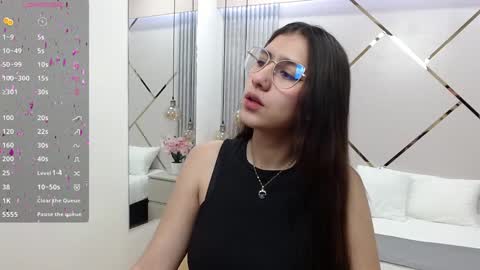 Snapshot of lita_rogers chatting on 01-03-25, 01:47 Lita online show from 01-03-25, 01:47