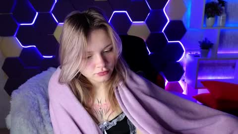 Lena online show from 12-19-24, 01:39