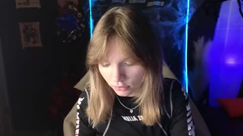 Lena online show from 10-26-25, 02:06