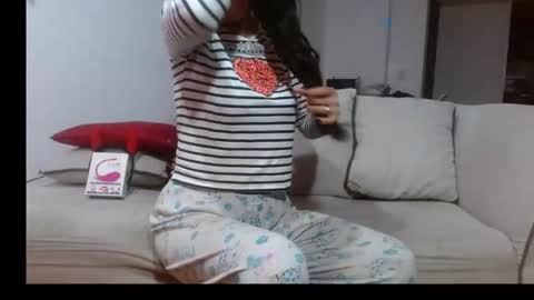 Snapshot of litacam30 chatting on 10-19-25, 02:12 litacam30 online show from 10-19-25, 02:12