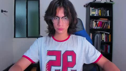 Literateboy online show from 04-21-26, 01:42