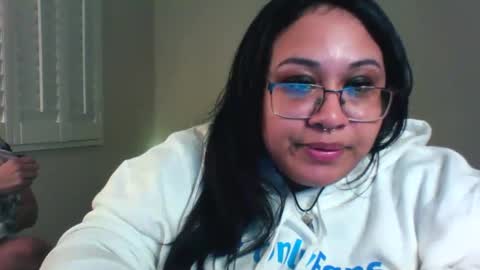 Snapshot of littldeath chatting on 11-06-25, 10:38 littldeath online show from 11-06-25, 10:38
