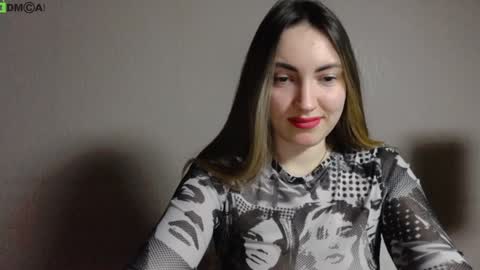 Snapshot of little___angell chatting on 12-12-24, 07:04 Tina online show from 12-12-24, 07:04
