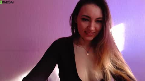 Snapshot of little___angell chatting on 02-22-25, 11:35 Tina online show from 02-22-25, 11:35