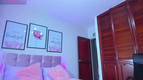 Alis online show from 12-20-24, 09:28