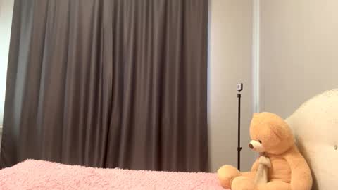 Catherine online show from 11-25-25, 03:17