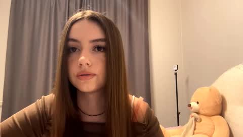 Catherine online show from 11-26-25, 01:12