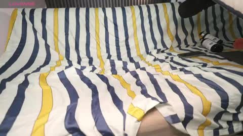 Snapshot of little_bear00 chatting on 05-05-26, 11:46 Little bear - give my room a like thanks. online show from 05-05-26, 11:46