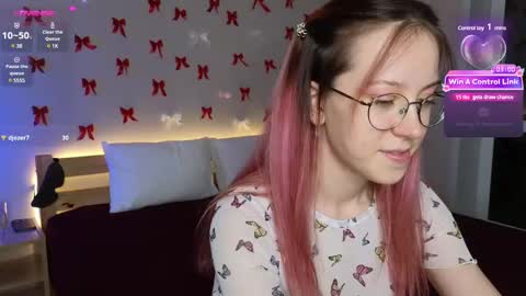 little_bliss online show from 03-04-25, 07:32