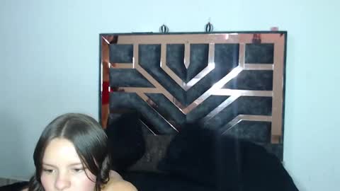 Snapshot of little_cataleya chatting on 01-31-25, 06:02 Hi im Cataleya online show from 01-31-25, 06:02