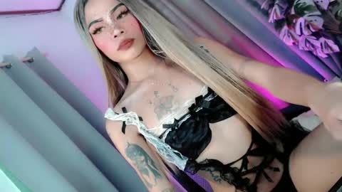 Snapshot of little_cecilia chatting on 06-30-26, 06:36 celia online show from 06-30-26, 06:36