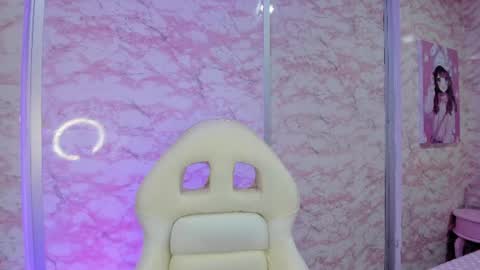 Snapshot of little_doll_4u chatting on 06-24-26, 10:14 ANNI online show from 06-24-26, 10:14