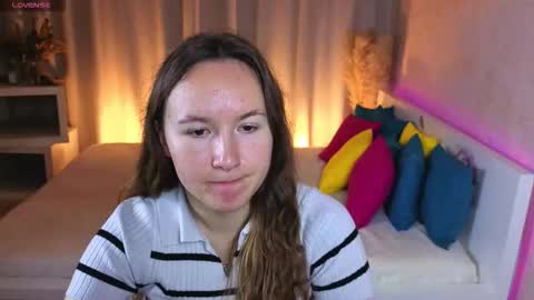 Snapshot of little_doll_meow chatting on 09-11-25, 03:06 Alexandra online show from 09-11-25, 03:06